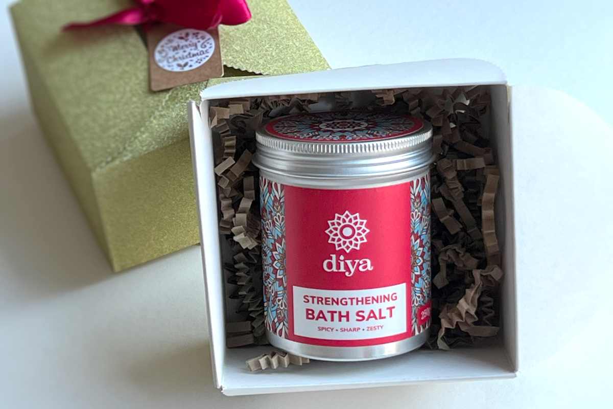 Slideshow image of christmas/bathsalts3